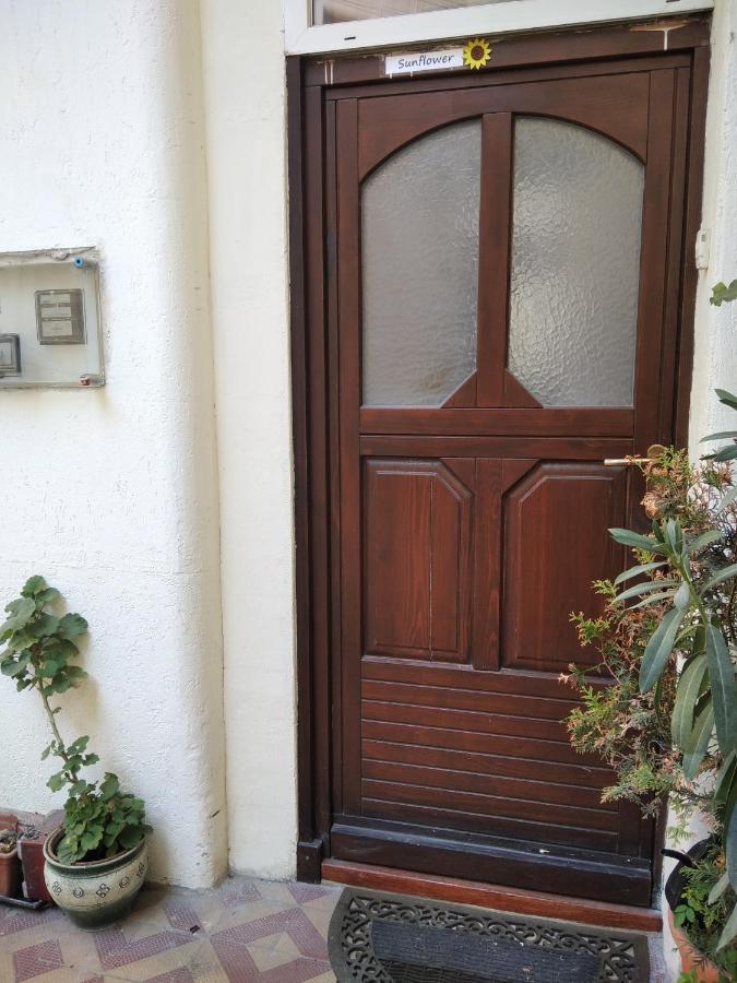 Sunflower Apartment Budapest Bagian luar foto