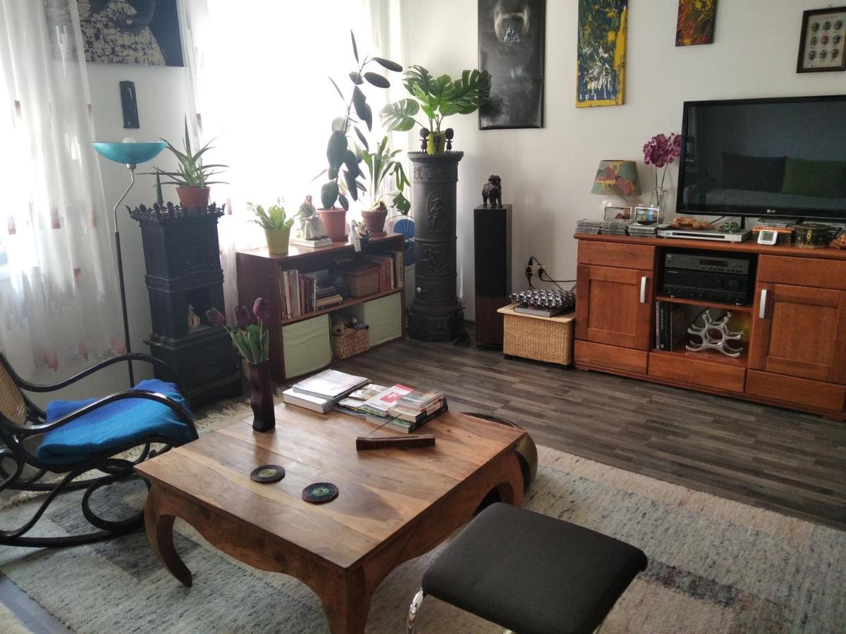 Sunflower Apartment Budapest Bagian luar foto